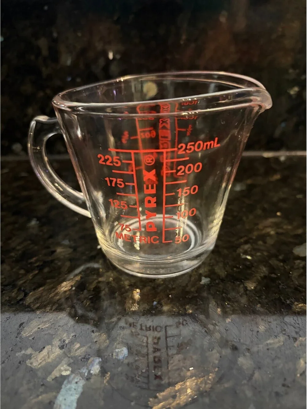 Vintage PYREX 1 Cup Measuring Cup